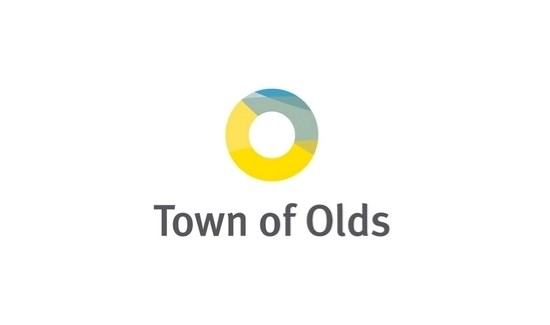 Olds town council has passed a motion ending a decade-old franchise agreement with a company to haul waste for businesses and multi-family dwellings.