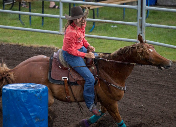 WebBowdenRodeoBarrelRace4-10