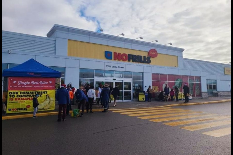 The Jingle Bell Blitz was held at Dickie's No Frills on Leslie Street. 