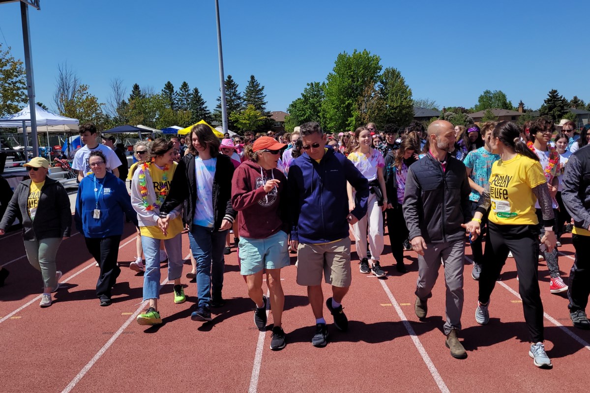 Chance to create hope': Newmarket students relay for cancer research - Newmarket  News