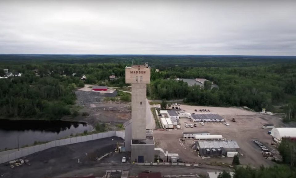 west-red-lake-gold-mines-madsen-headframe