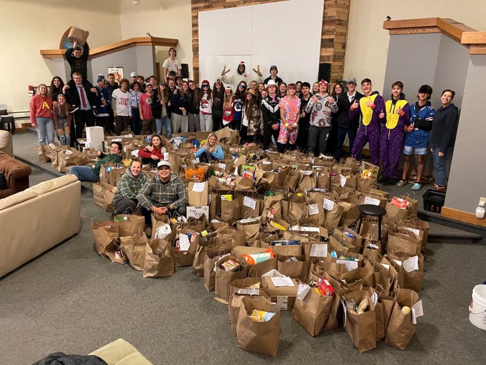 cornerstone-food-drive