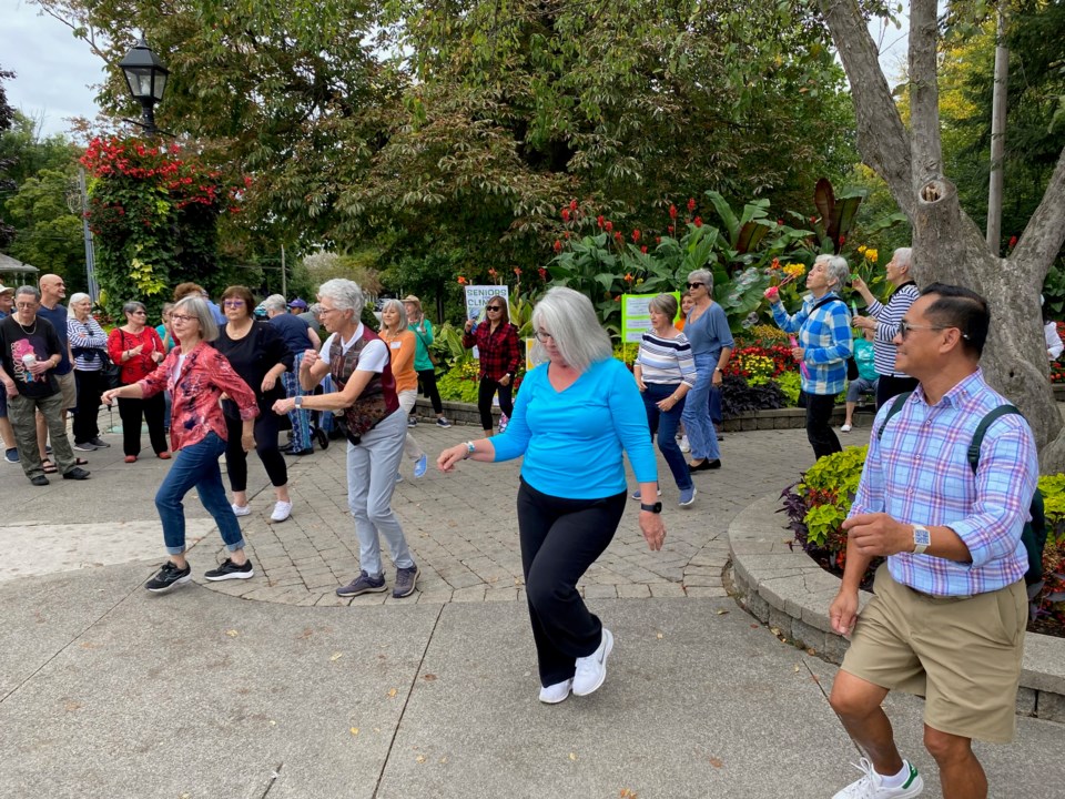 dancing-in-simcoe-park