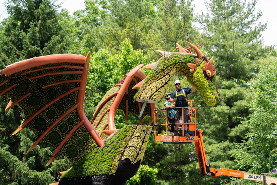 Niagara Parks has launched a fantastical new Mosaïculture-style outdoor garden exhibit at the Floral Showhouse called Whimsical Creatures