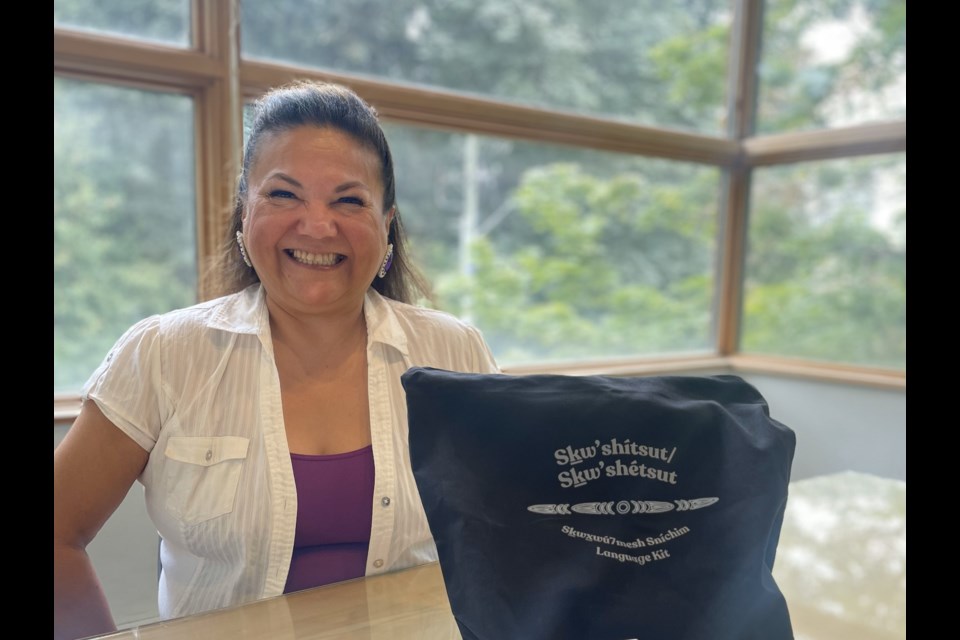 Tsitsáyxemaat (Rebecca Duncan) is a Skwxwú7mesh Sníchim (ߣLanguage) speaker and knowledge keeper. She has been speaking the language for nearly 40 years and has created library kits to help revitalize ߣNation language and culture. 