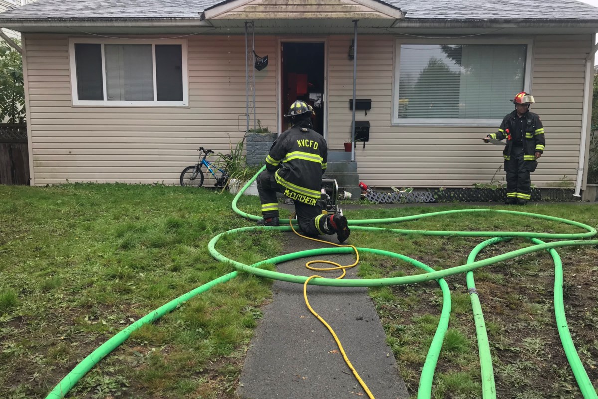 Firefighters douse kitchen fire in North Vancouver North Shore News