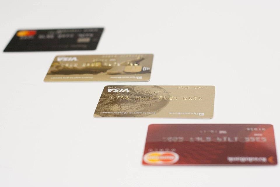 only-some-canadians-are-benefitting-from-credit-card-interest-rate-cuts