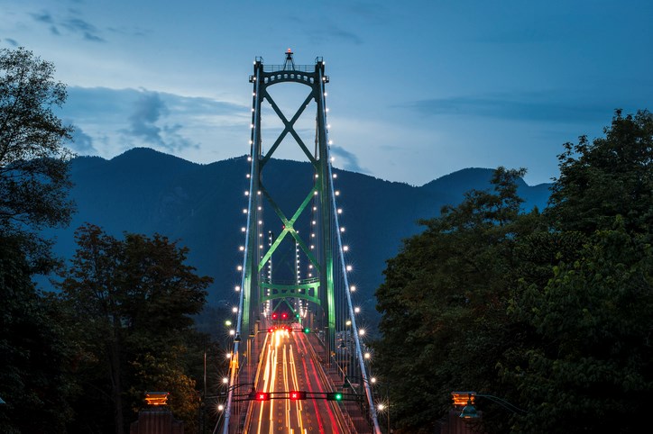 Lions-Gate-Bridge-Vancouver