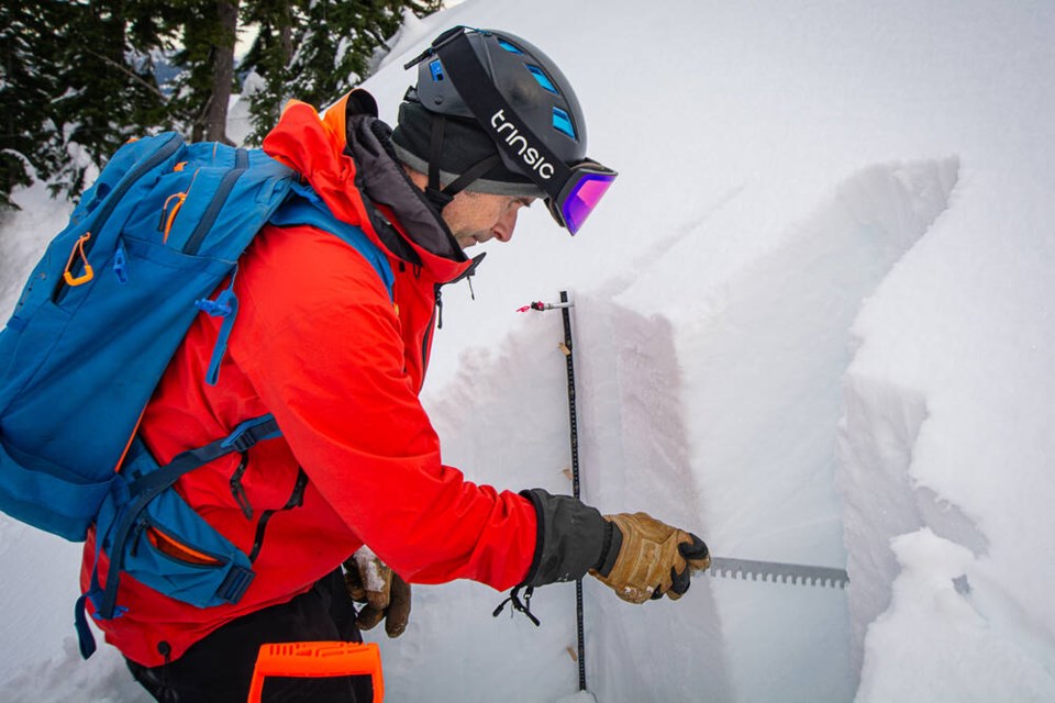 web1_nsn-20250114-avalanche-safety-north-shore-rescue---snow-saw