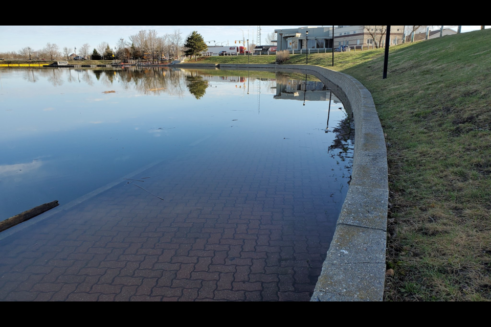 Flood waters in Dryden (Adam Riley, Northwest Newsweek)