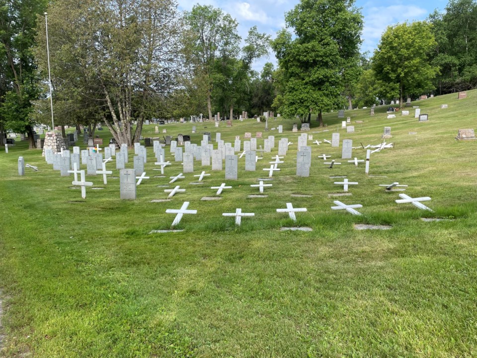 kenora-cemetery