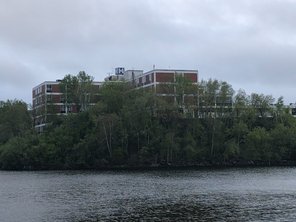 kenora-hospital-off-phone