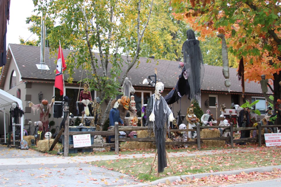 oakvillehalloweenhouses20242