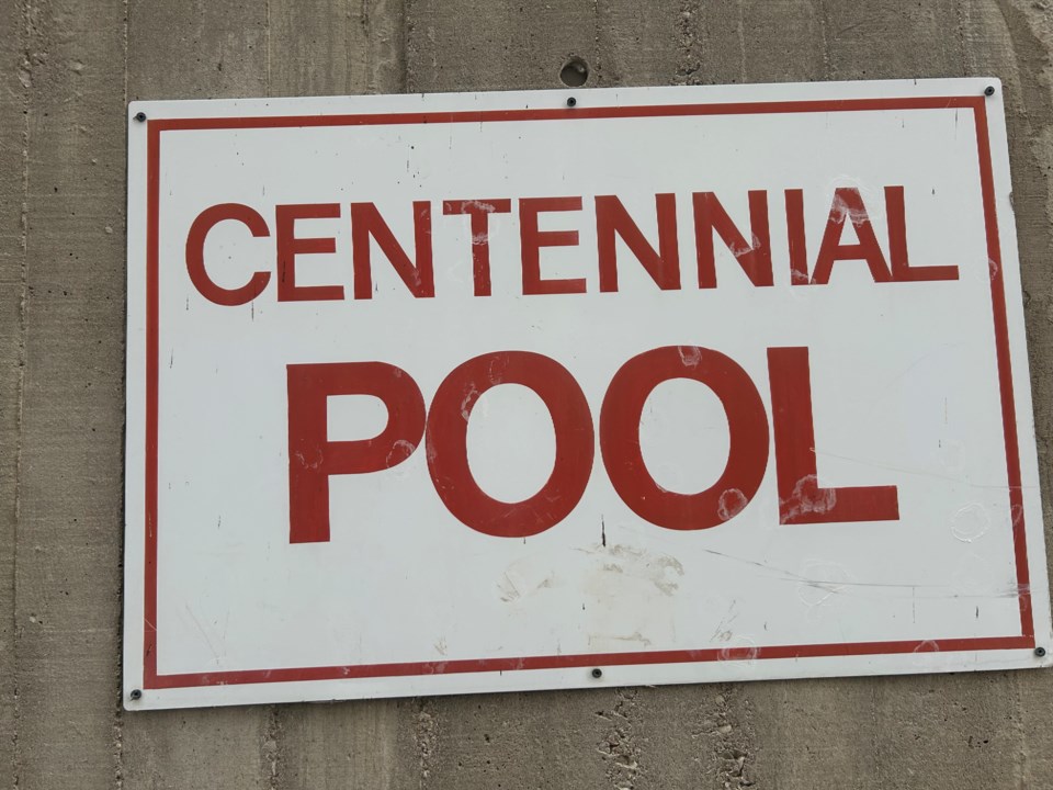 centennialpool