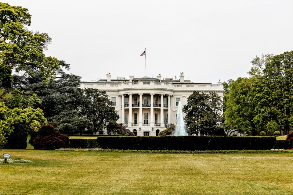 whitehouse_unsplash