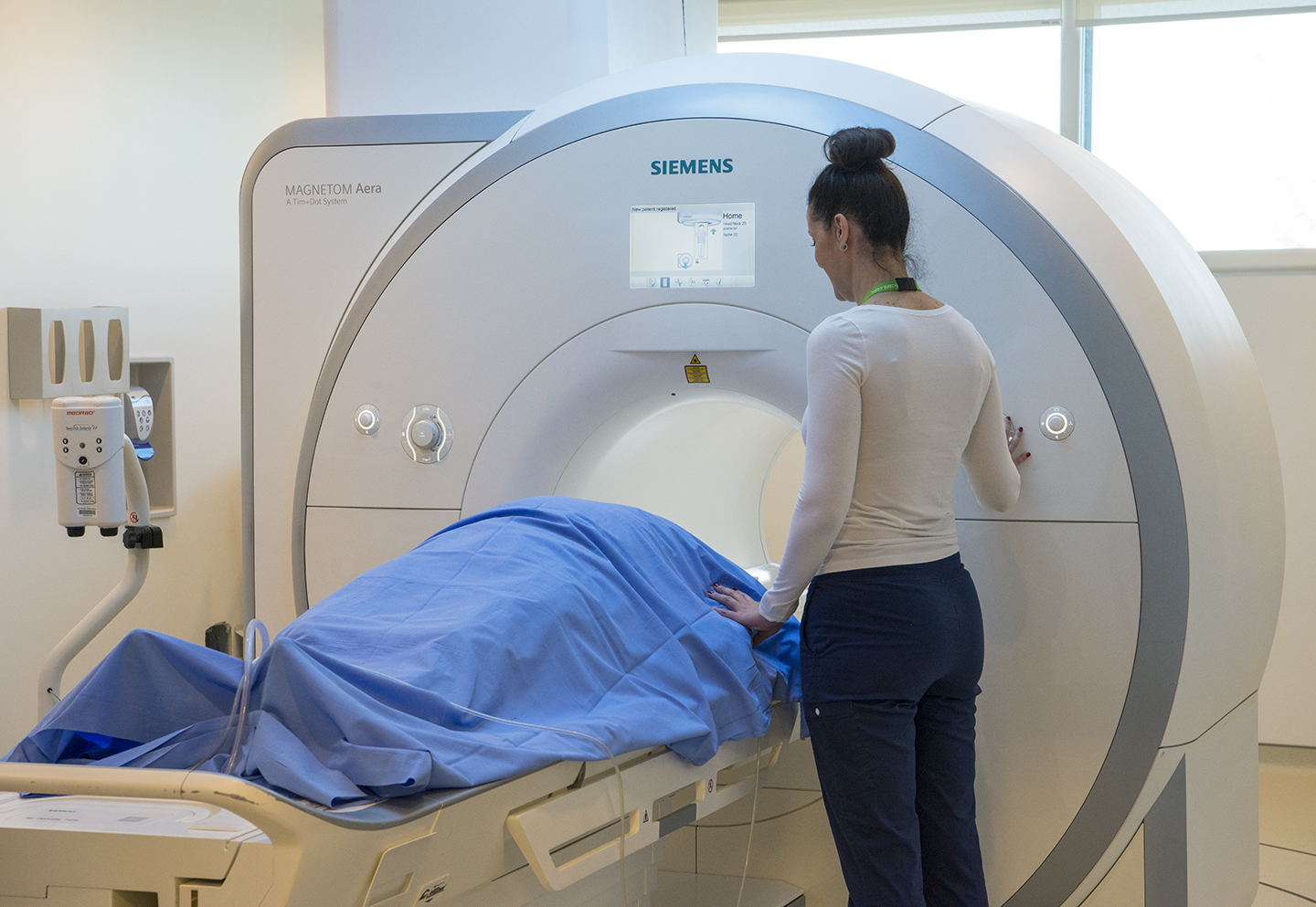 MRI at Oakville Trafalgar Memorial Hospital | Halton Healthcare