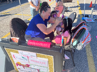 Face Painting at Civitan Farmers Market Dorval Crossing | Civitan Club Oakville