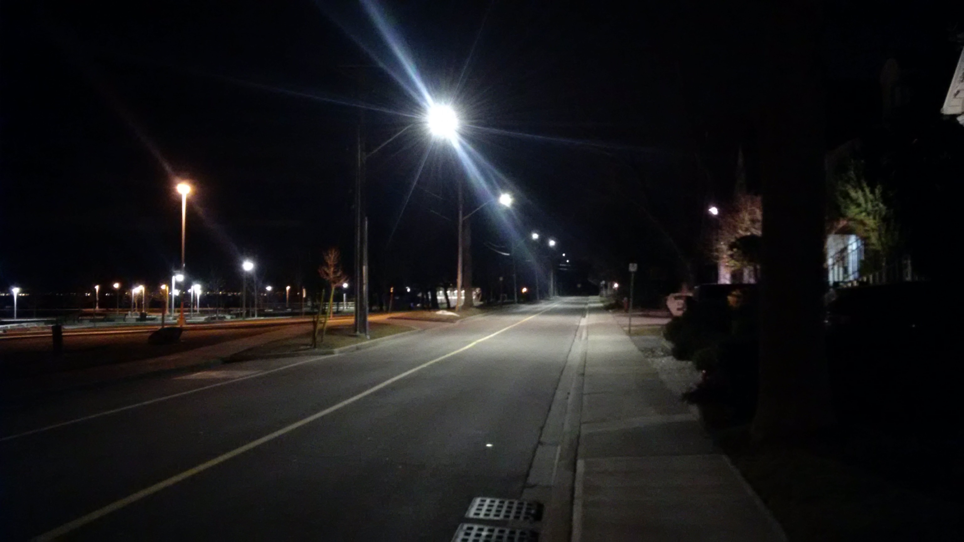 Street Light at night | Town of Oakville