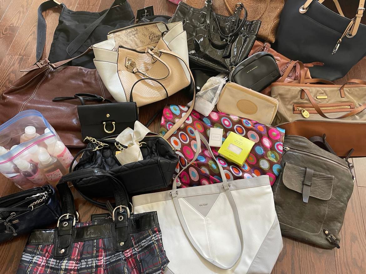 Purse collection | Supplied by Diane Mihalek