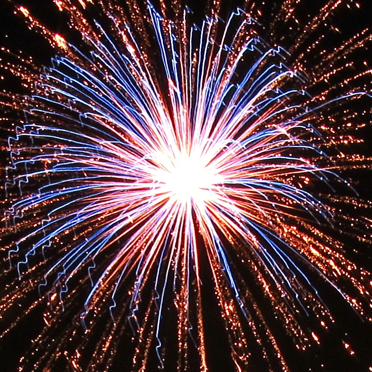 Large Star multi-coloured firework | Photo credit: kevin dooley  -  Foter  -  Creative Commons Attribution 2.0 Generic (CC BY 2.0)