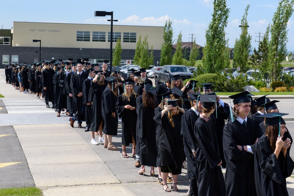 NEWS-Holy Trinity Graduation RK 1966WEB