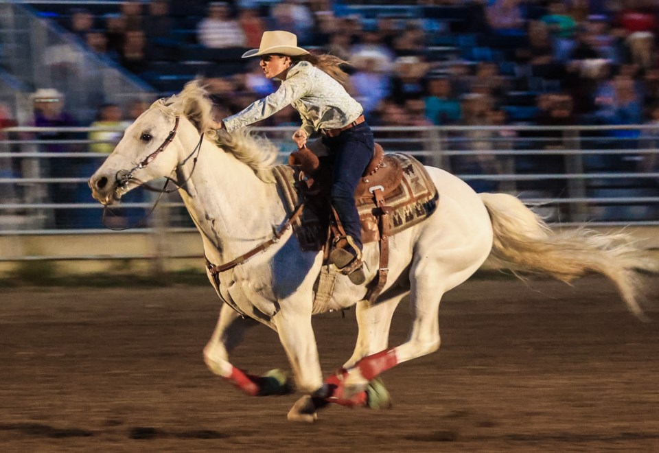 SPORTS-Okotoks Pro Rodeo 2021 BWC 8615 web