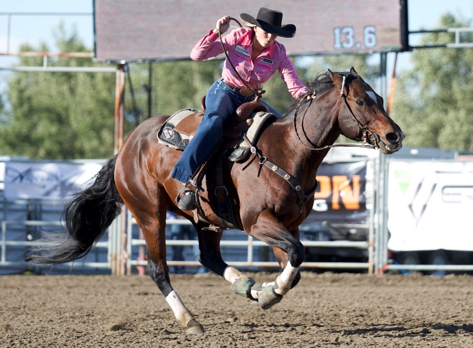 sports-rodeo-bradi-whiteside2