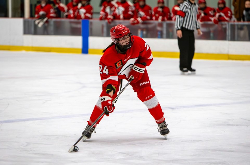 sports-womens-hockey-showdown