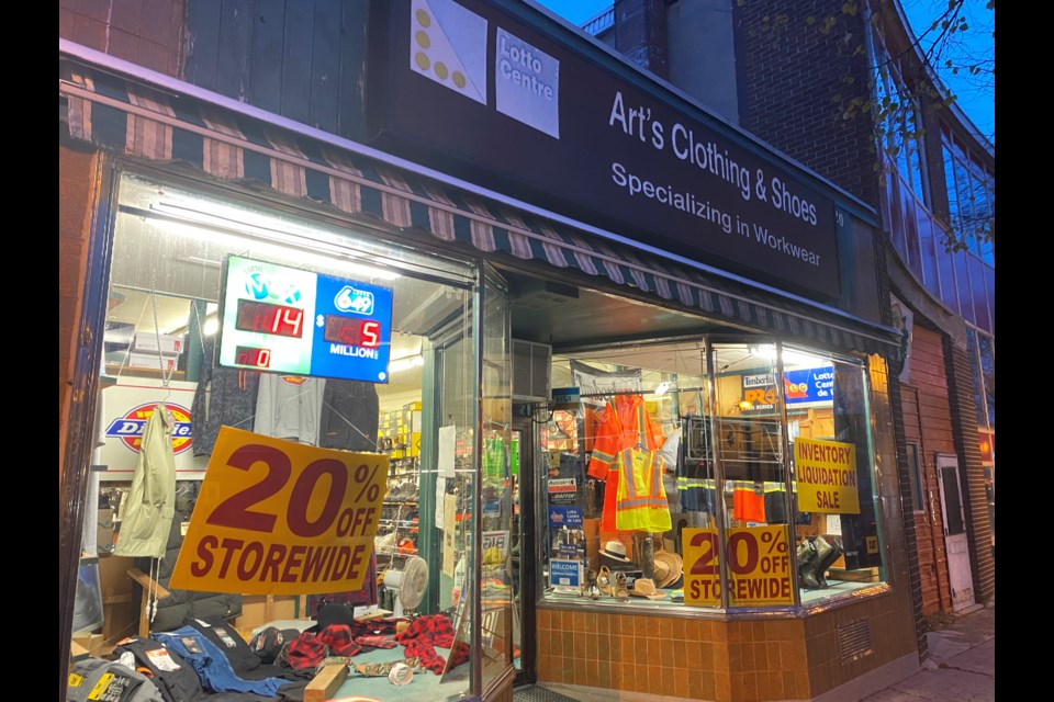 On Running Sales: Shoes & Apparel, On Running Outlet