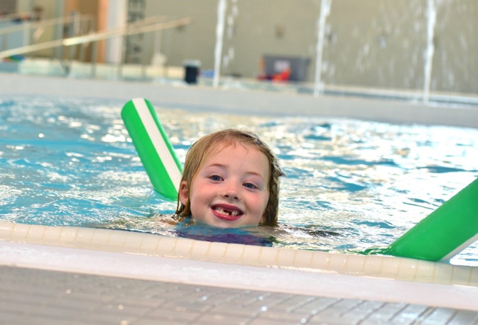 20240105-orillia-recreation-centre-swimming