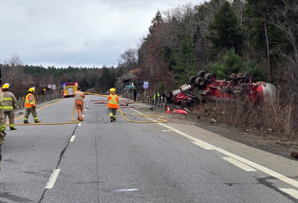 20241123-hwy-400-crash