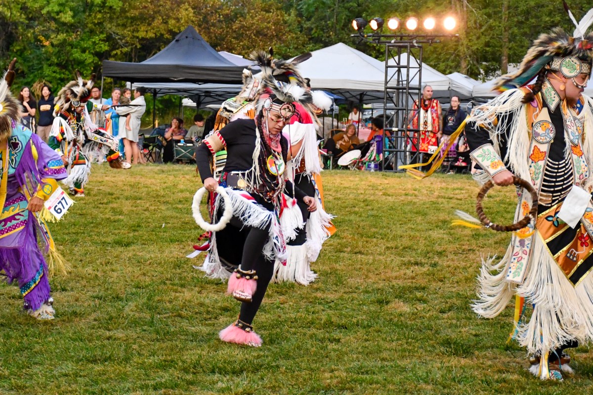 Dancers create a “wow” effect at the popular Rama Powwow (9 photos)