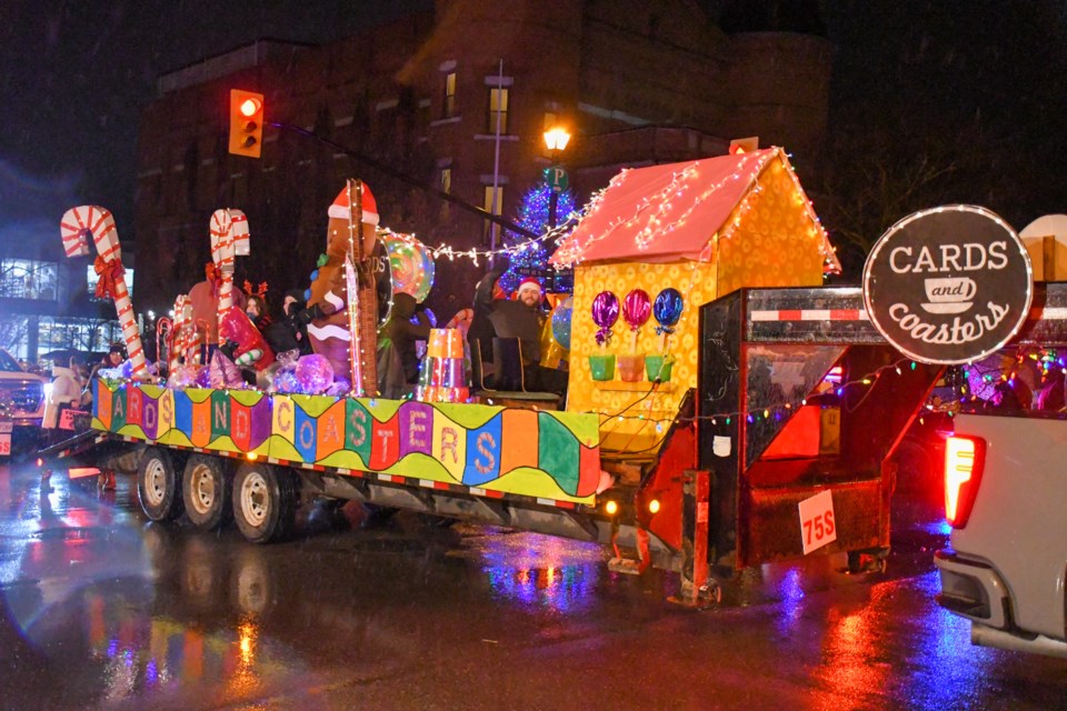 2024-11-23-santa-claus-parade11