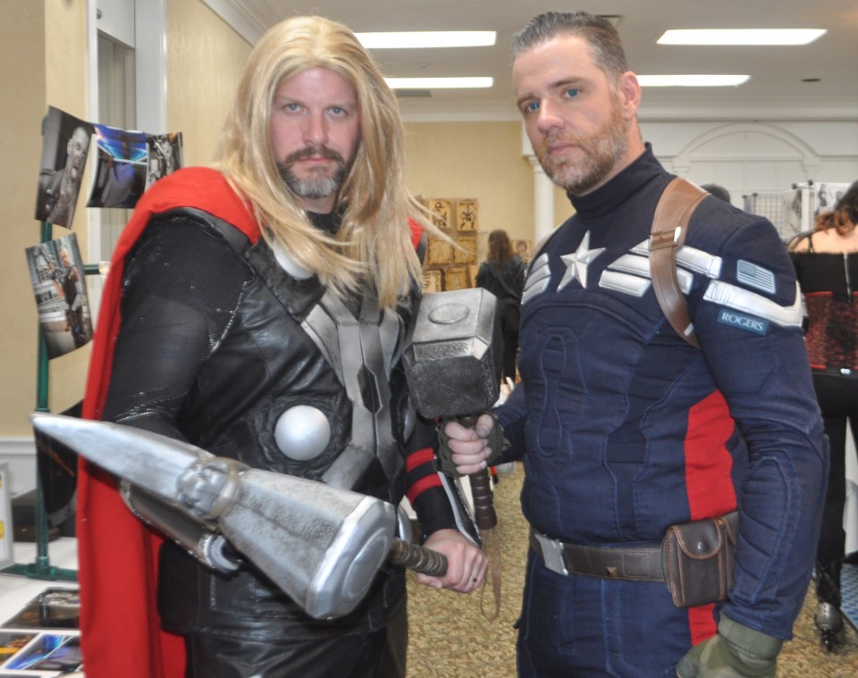 cottage country con captain america and thor