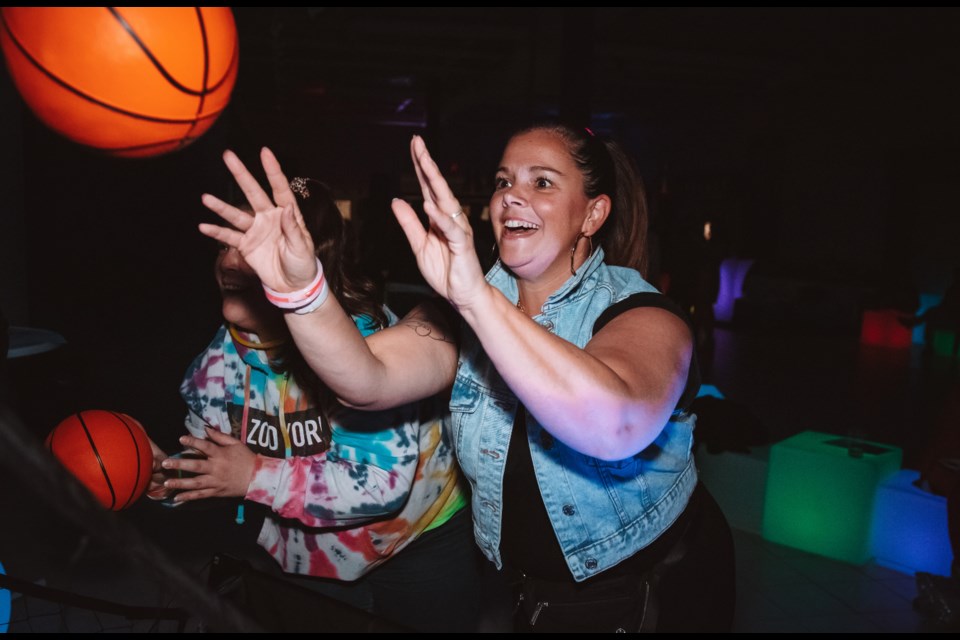 Over 130 '90s-clad gamers gathered on Saturday, Nov. 9 at Orillia Square mall for Green Haven After Dark, the highly anticipated fundraiser which raised over $23,000 in support of their Child & Youth Program, helping young survivors of gender-based violence.