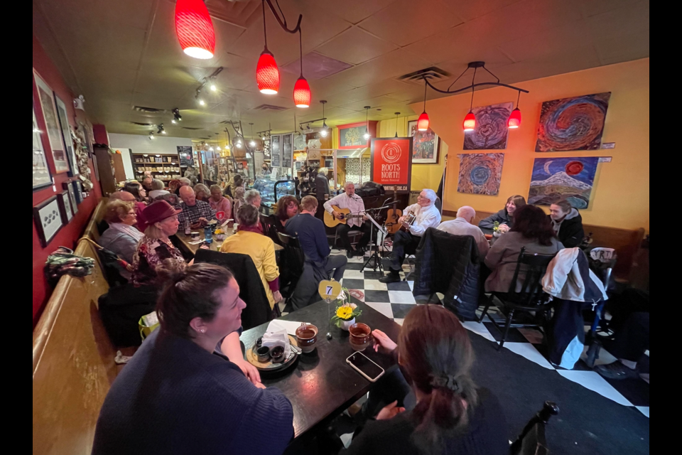 Music lovers packed Apple Annie's Cafe & Shop this afternoon to watch Jack Nicolle and Dan McBride perform as part of this weekend's Roots North Music Festival.