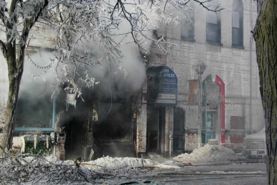 A fire Tuesday morning ravaged the building at the corner of Peter and Mississaga streets.