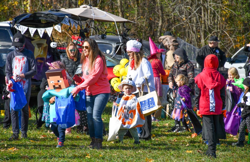 2023-10-28-trunk-or-treat-7