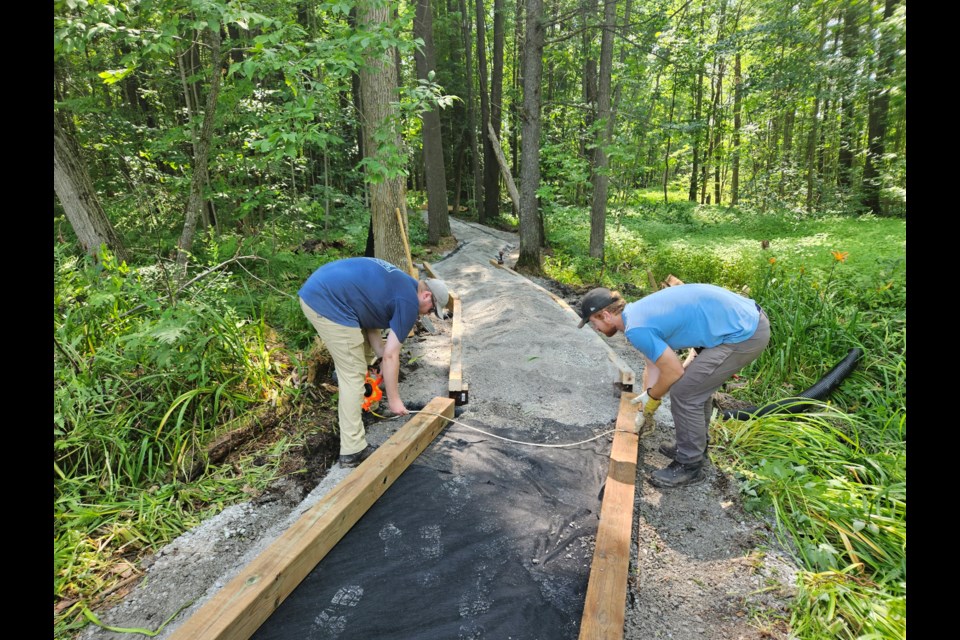 The Couchiching Conservancy is looking for people to fill a variety of volunteer positions.