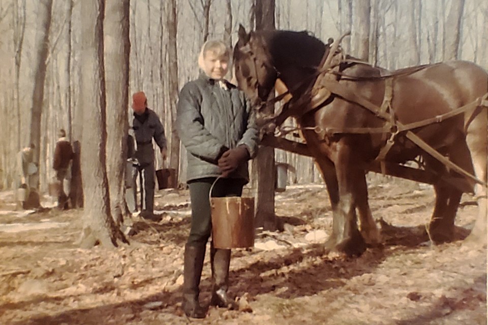 1969_sap-collecting_uncle-jacks-sugar-bush_marlene-with-family-friends-and-cousins-hawke