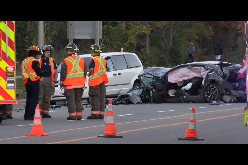 A head-on crash has closed Atherley Road, near Tudhope Park. The crash occurred just after 5:30 p.m. on Monday evening. The road is expected to be closed for several hours.