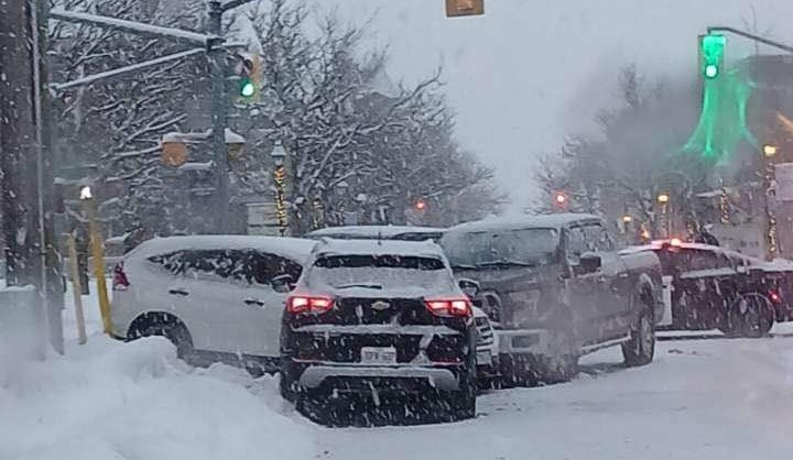 A four-vehicle crash occurred near the intersection of Coldwater Street and Peter Street late Wednesday afternoon. The intersection remains closed and there are police on the scene. No information has been released by Orillia OPP. 