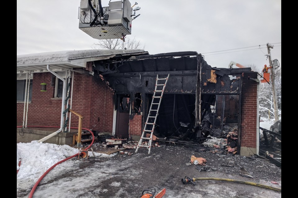 Ottawa Firefighters Extinguish Blaze On 8th Line Road In Metcalfe   2021 01 22 Ottawa Fire Metcalfe 4 ;w=960;h=640;bgcolor=000000