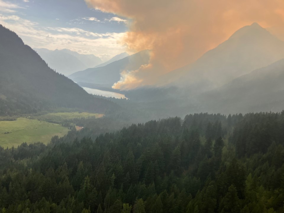 birkenhead-lake-wildfire