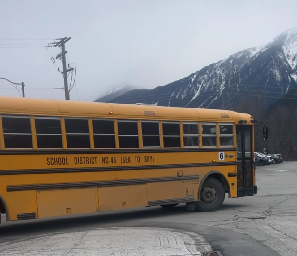 pembyschoolbus