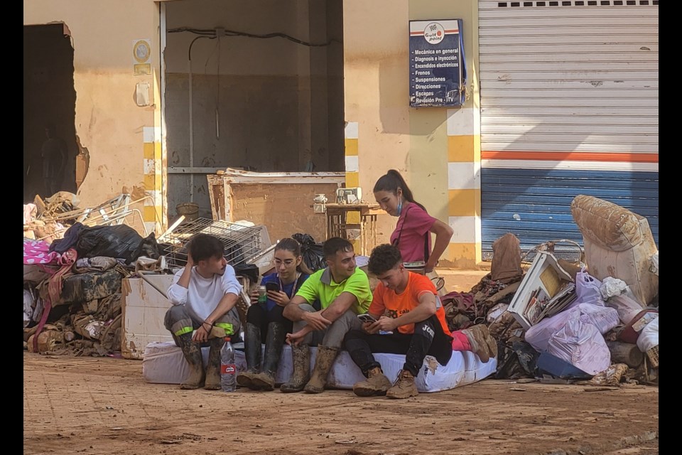 Spanish citizens have had to fill in the gaps left by local authorities in the wake of catastrophic flooding in the Valencia region. 