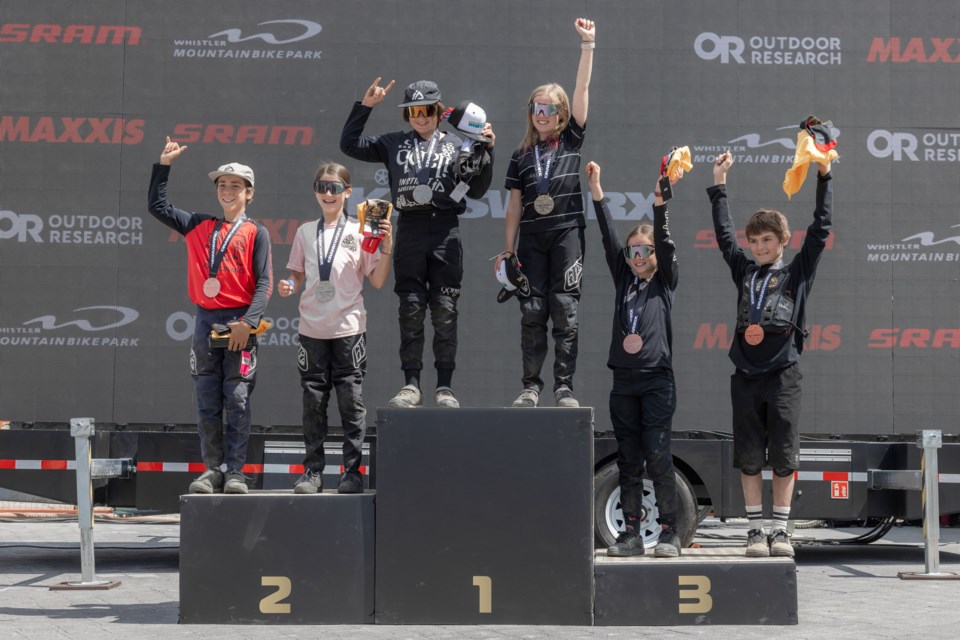 Kidsworx Enduro 2023 medallists for age 11-12, left to right: Xavier Harrisson, Indy Tomic, Mack Manietta, Zoe Knight, Summer Howard, Owen White.