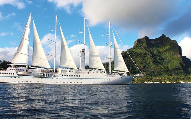 The Windstar's four masts tower up 62 metres above the sea. Photo by LIsa TE SOnne