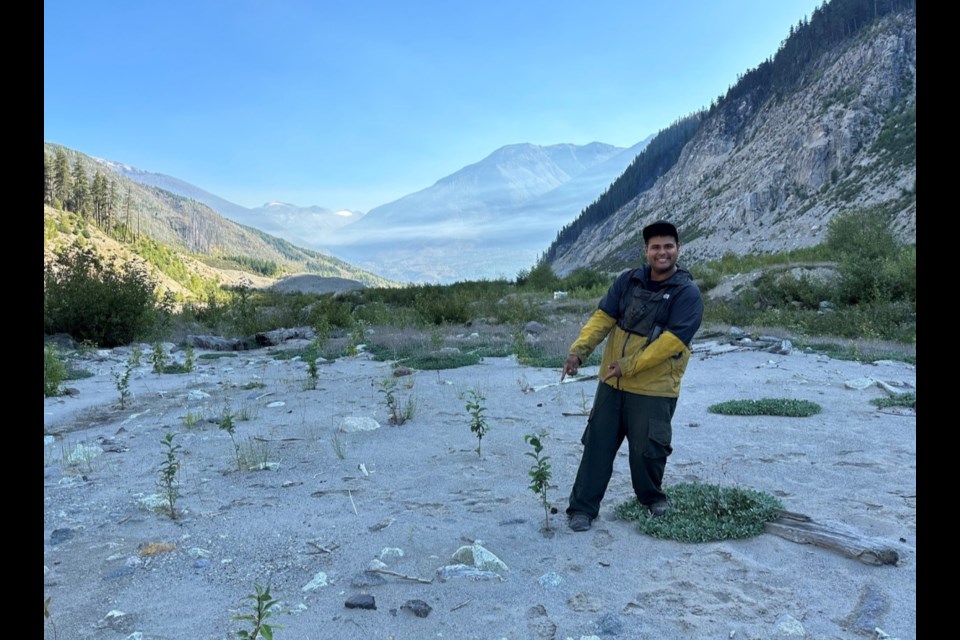 Work on the Q̓welq̓welústen/Mount Meager Landslide Restoration project.