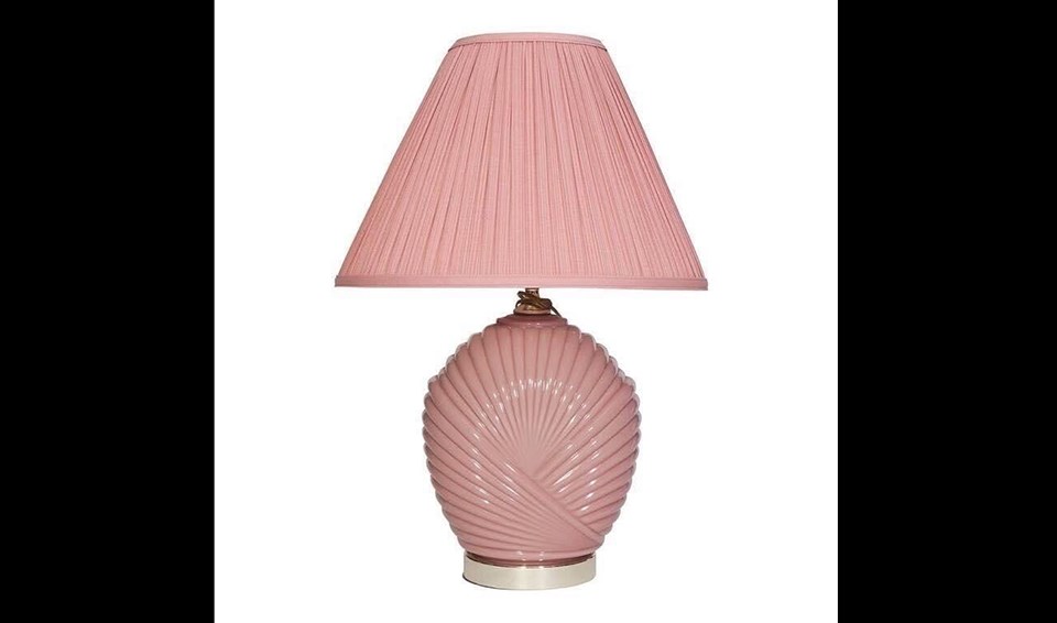 Hunting with Holmes - August 28, 2020 pink lamp